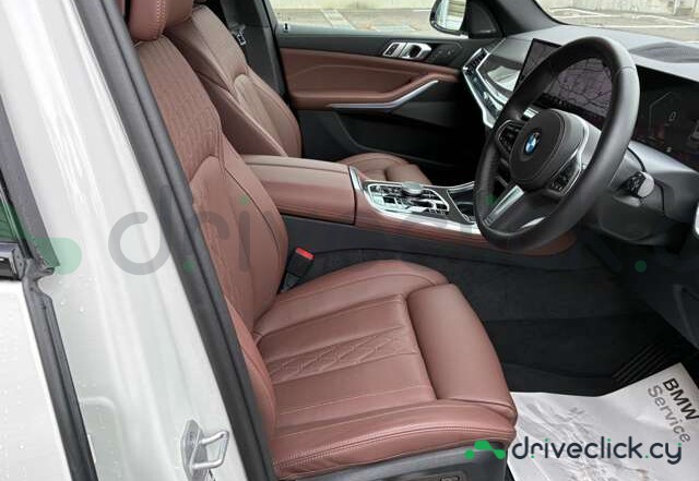 BMW X5 White