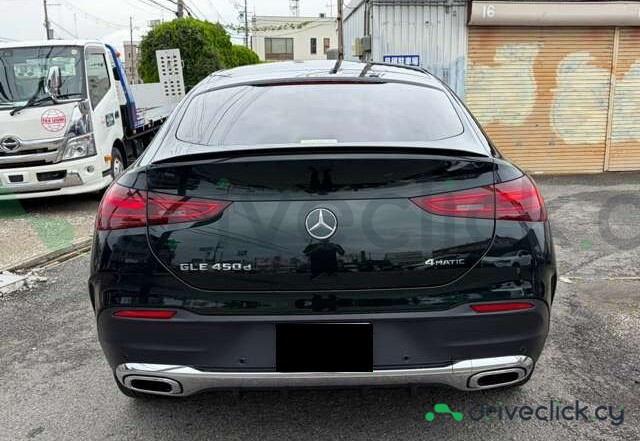 Mercedes GLE Coupe Green