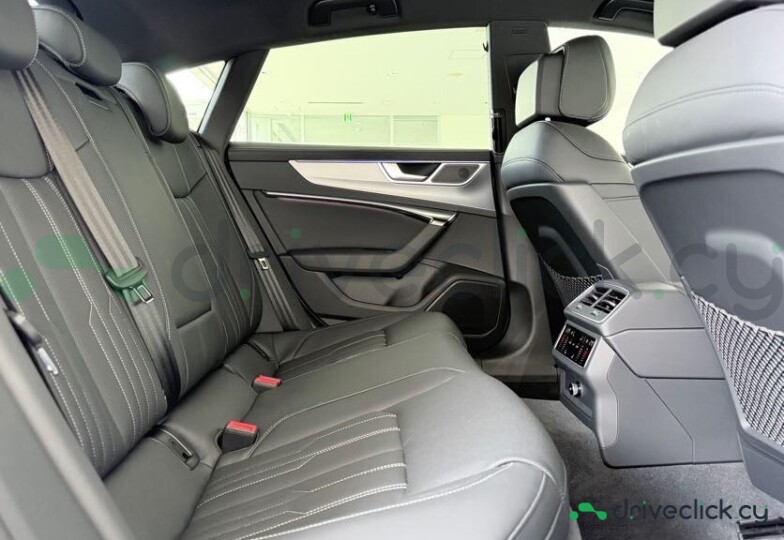 Audi A7 White