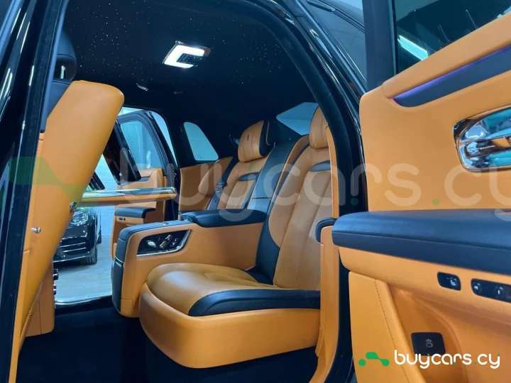 Rolls-Royce Ghost Черный