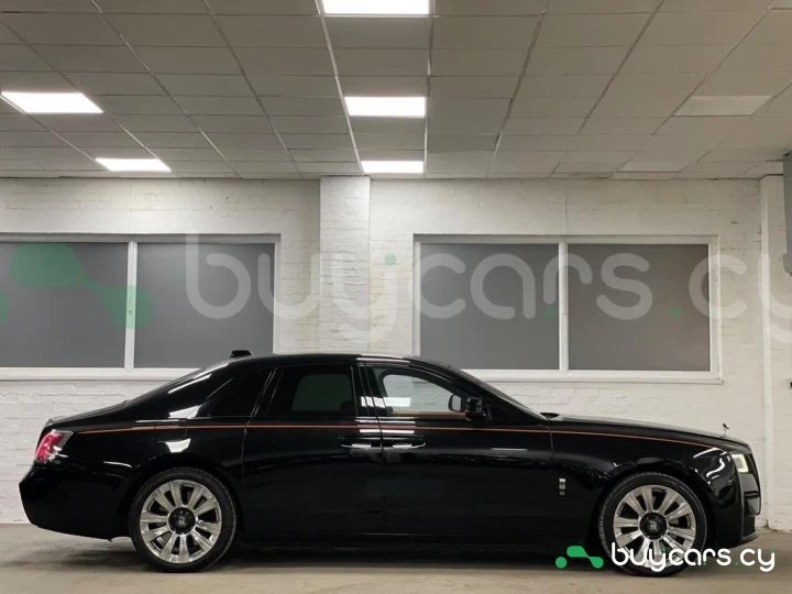 Rolls-Royce Ghost Черный