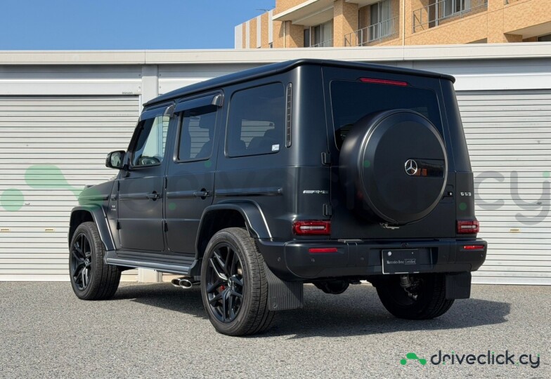 Mercedes G-class Black