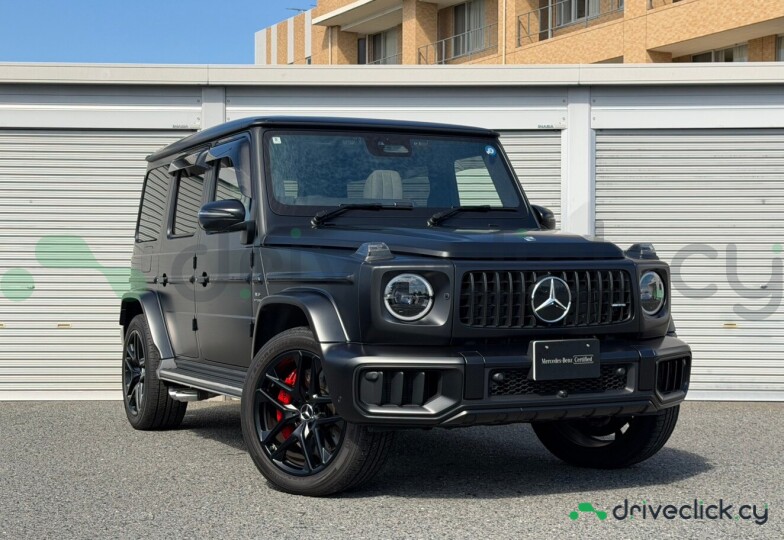 Mercedes G-class Black
