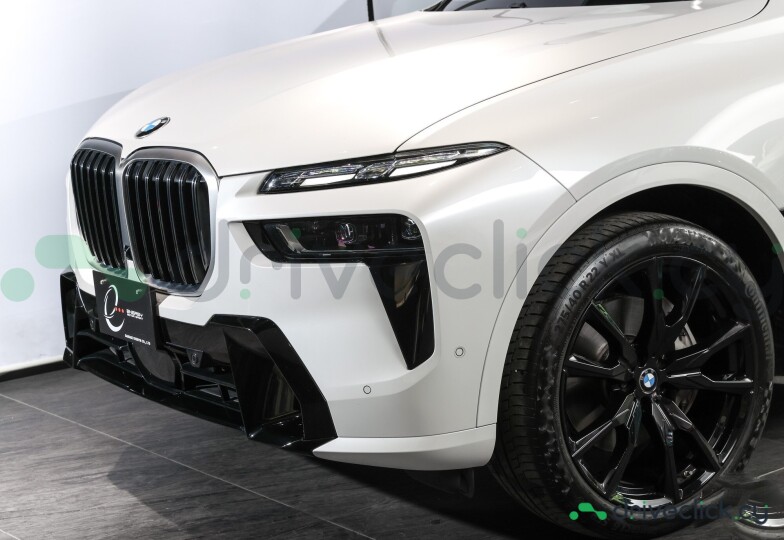 BMW X7 White