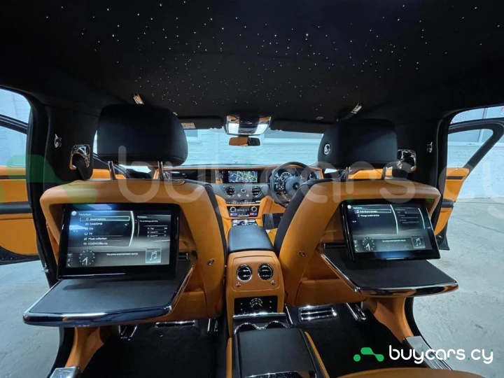 Rolls-Royce Ghost Черный