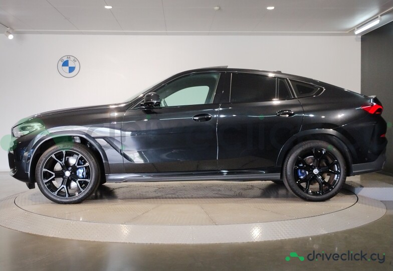 BMW X6 Black