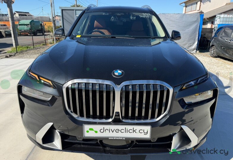 BMW X7 Black