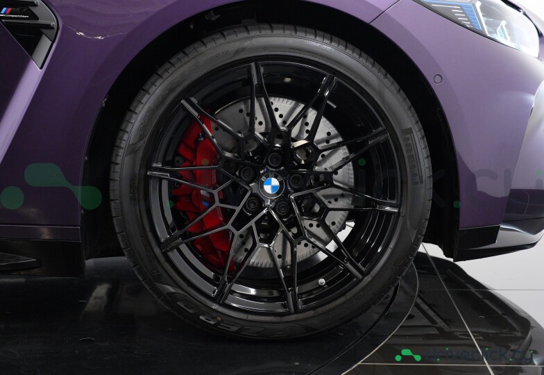 BMW M4 Purple