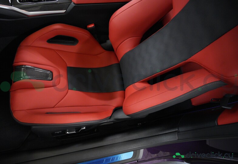 BMW M4 Purple
