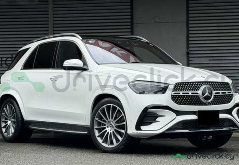 Mercedes GLE-class White