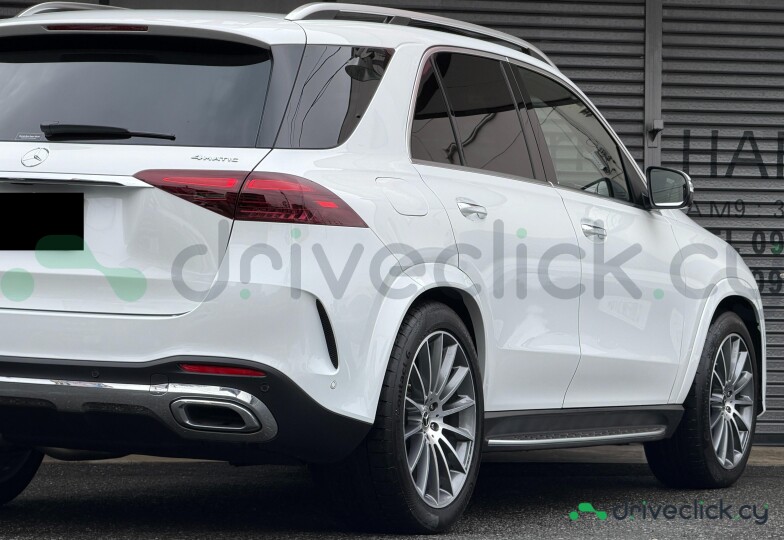 Mercedes GLE-class White