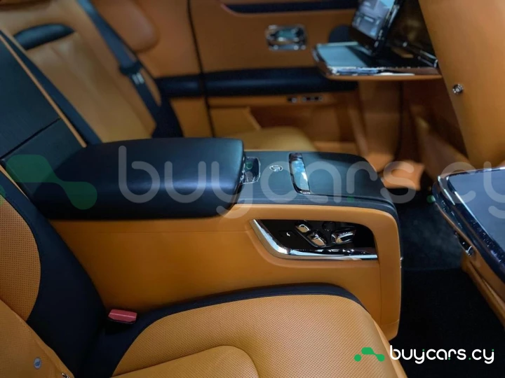 Rolls-Royce Ghost Черный