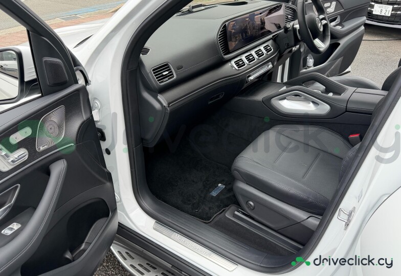 Mercedes GLE-class White