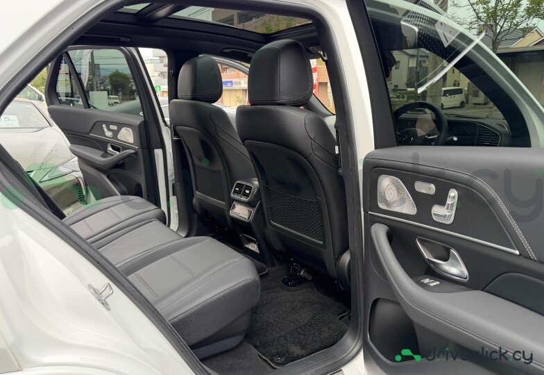 Mercedes GLE-class White