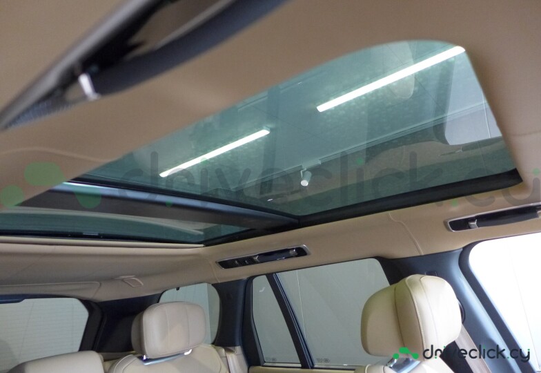 Land Rover Range Rover Gold
