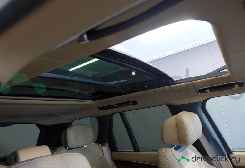 Land Rover Range Rover Gold