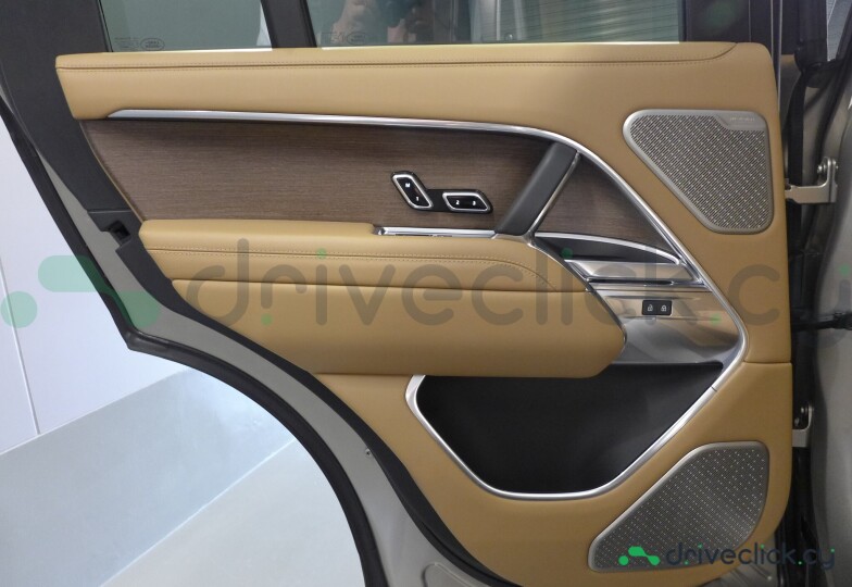 Land Rover Range Rover Gold