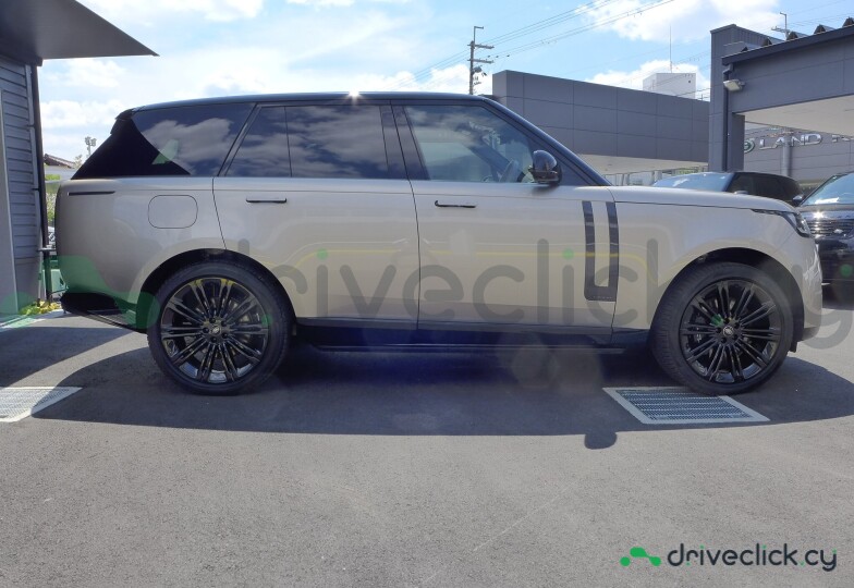 Land Rover Range Rover Gold
