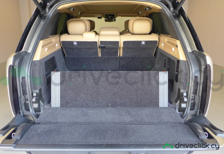 Land Rover Range Rover Gold