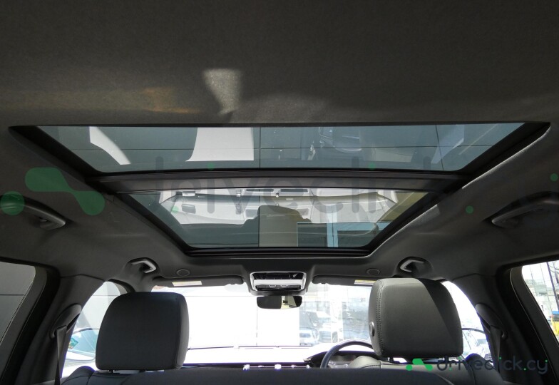 Land Rover Range Rover Velar Grey