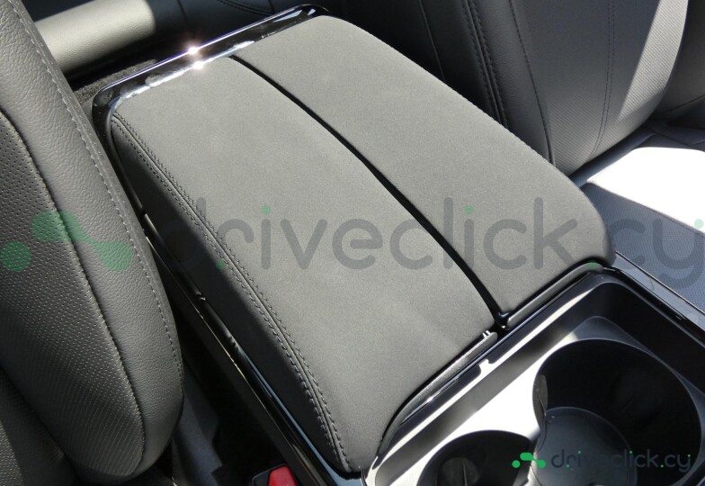 Land Rover Range Rover Velar Grey