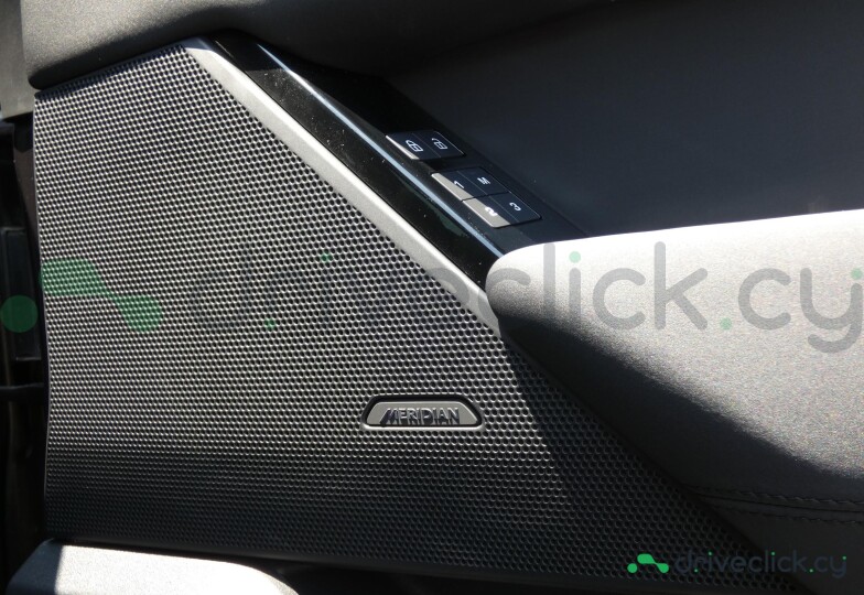 Land Rover Range Rover Velar Grey