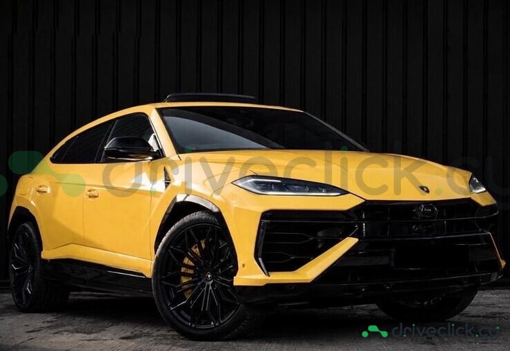 Lamborghini Urus Yellow