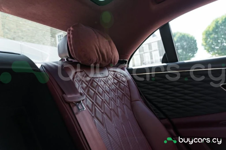 Bentley Flying Spur Белый