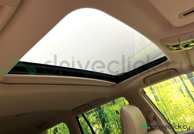 Toyota Land Cruiser Prado White
