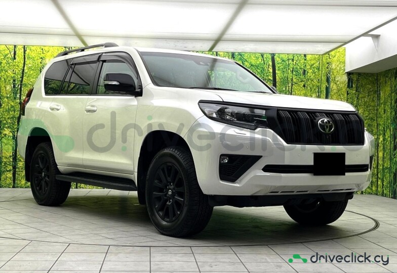 Toyota Land Cruiser Prado White