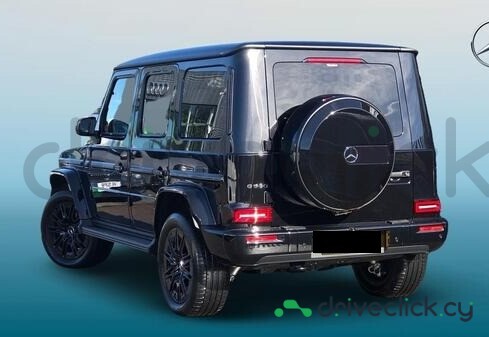 Mercedes G-class Black