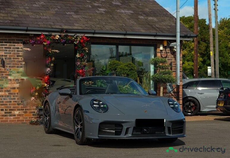 Porsche 911 Grey