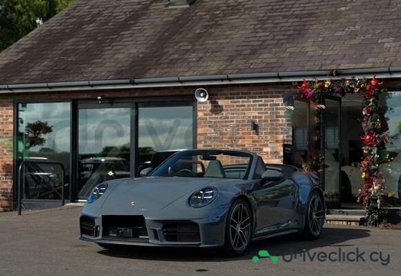 Porsche 911 Grey