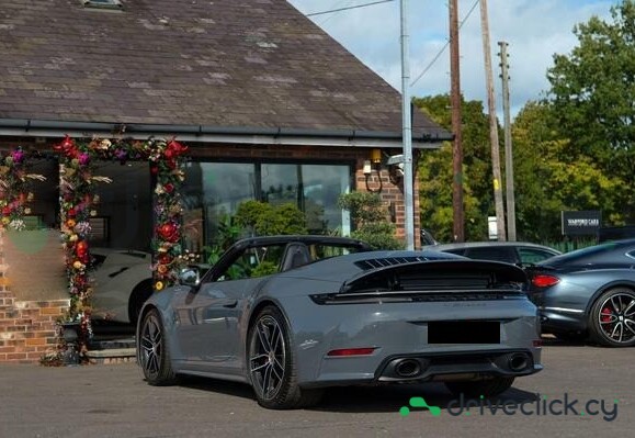 Porsche 911 Grey