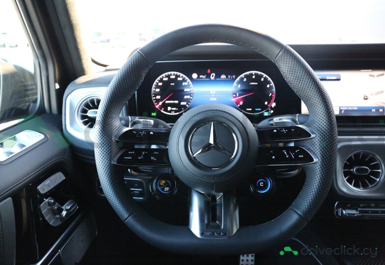 Mercedes G-class Black