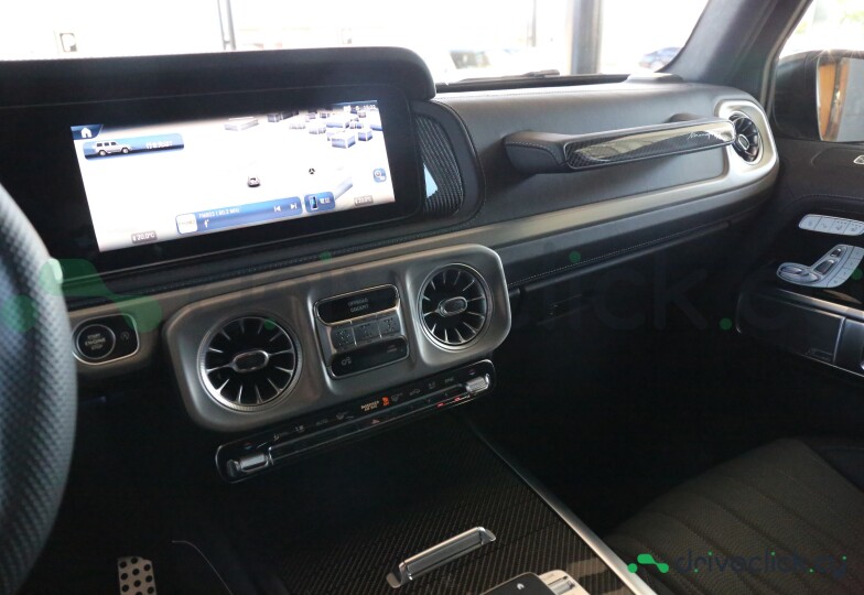 Mercedes G-class Black