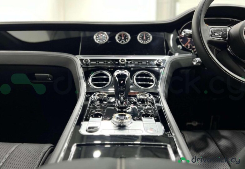 Bentley Continental Черный
