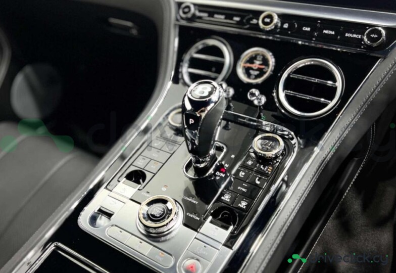 Bentley Continental Черный