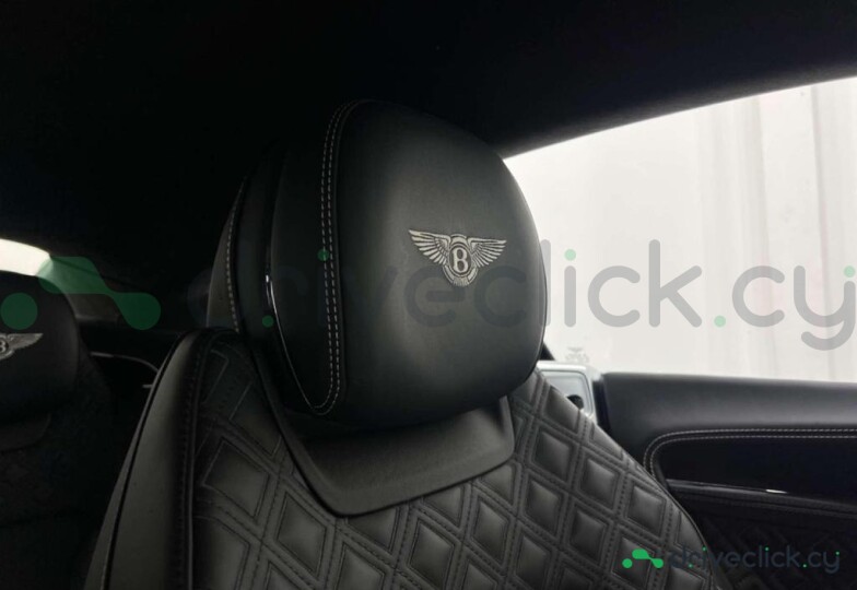 Bentley Continental Черный