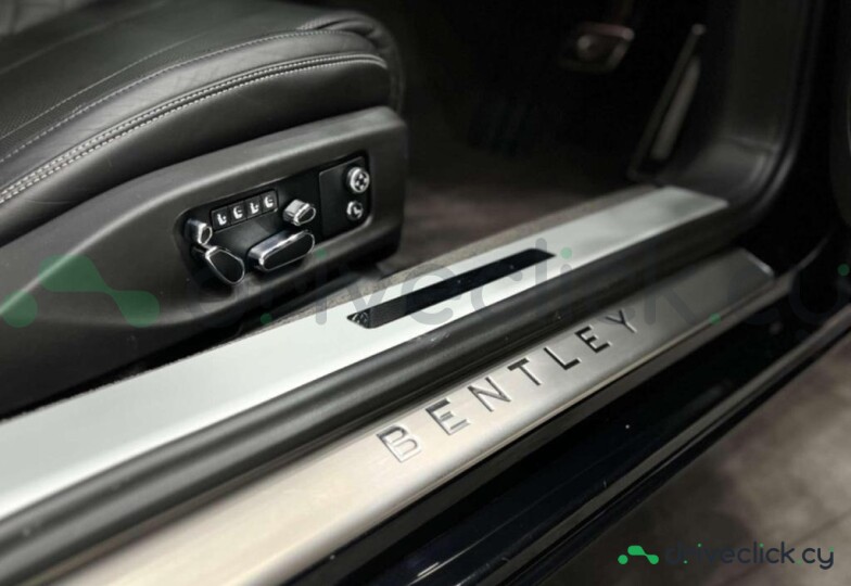 Bentley Continental Черный
