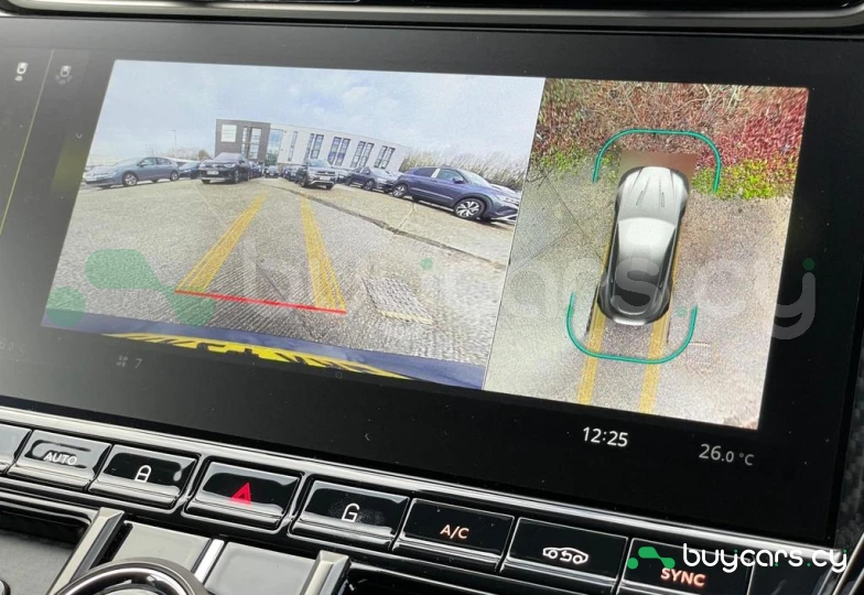 Aston Martin Vantage Black