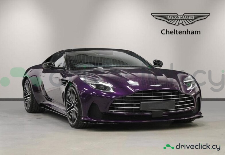 Aston Martin DB12 Фиолетовый