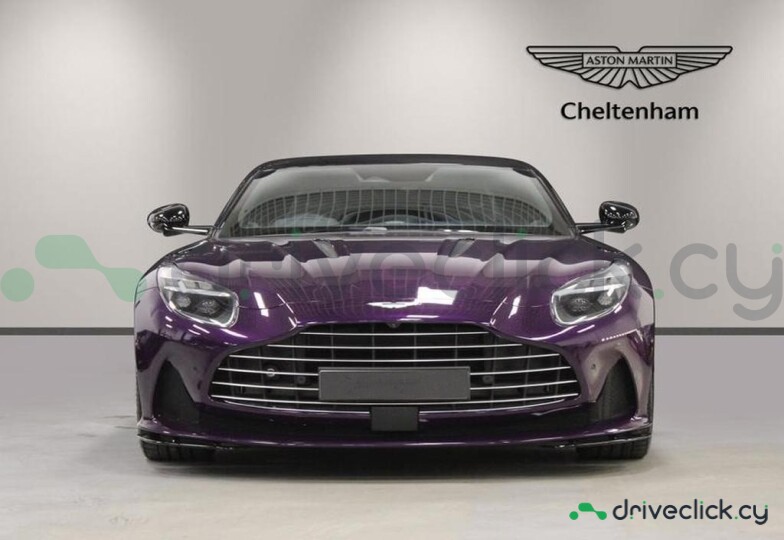 Aston Martin DB12 Фиолетовый