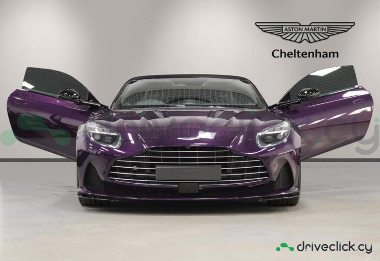 Aston Martin DB12 Фиолетовый