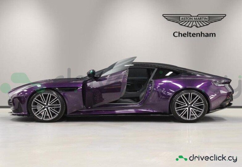 Aston Martin DB12 Фиолетовый