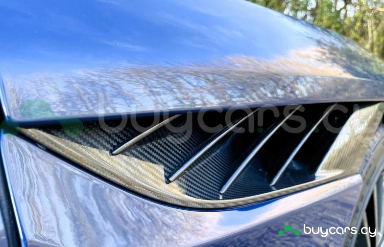 Aston Martin DBS Blue