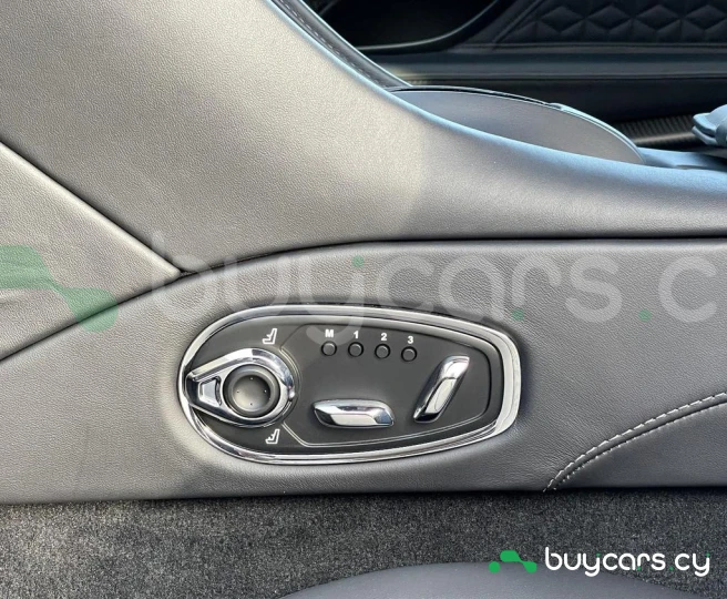 Aston Martin DBS Blue