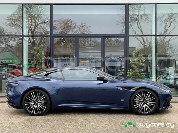 Aston Martin DBS Blue