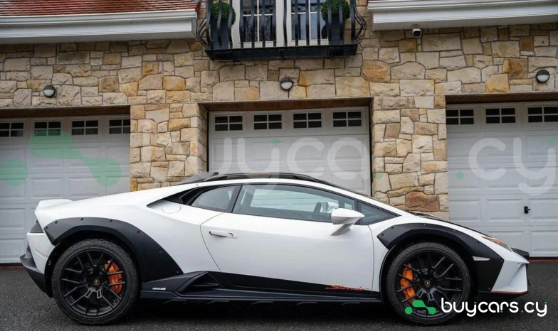 Lamborghini Huracan Белый
