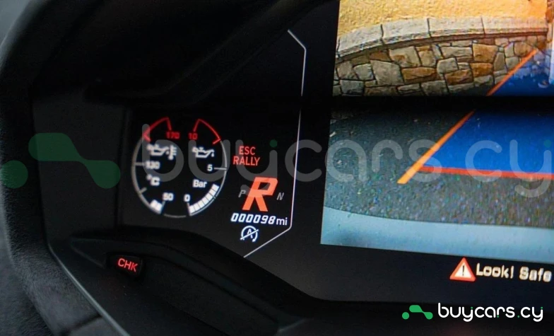 Lamborghini Huracan Белый